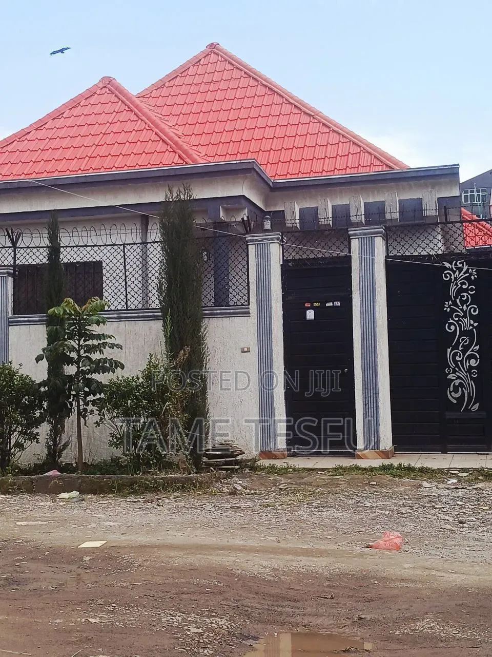 Furnished 3bdrm Villa in ሀያት, Bole for sale