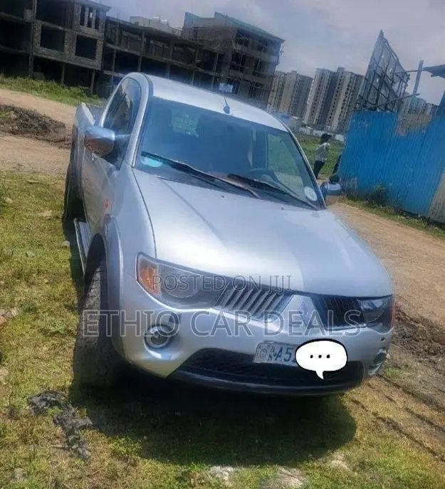 Mitsubishi L200 2007 Silver