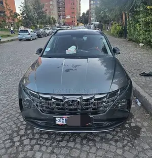 Hyundai Tucson 2022 Gray