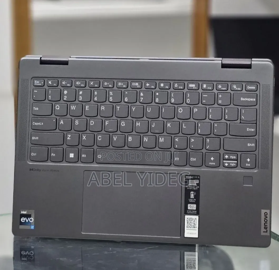New Laptop Lenovo Yoga 7i 16GB Intel Core i7 SSD 512GB
