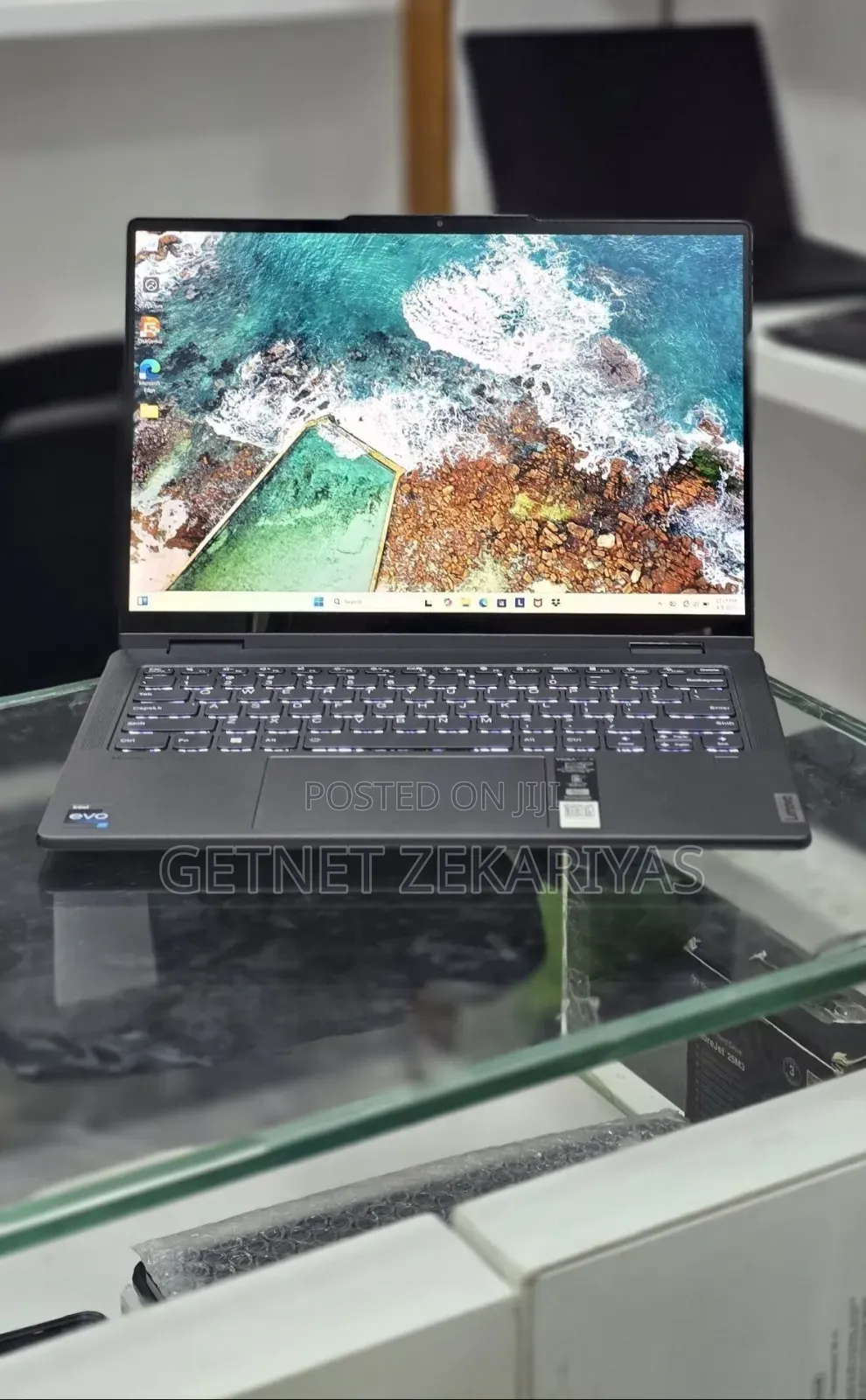New Laptop Lenovo Yoga 7i 16GB Intel Core i7 SSD 512GB