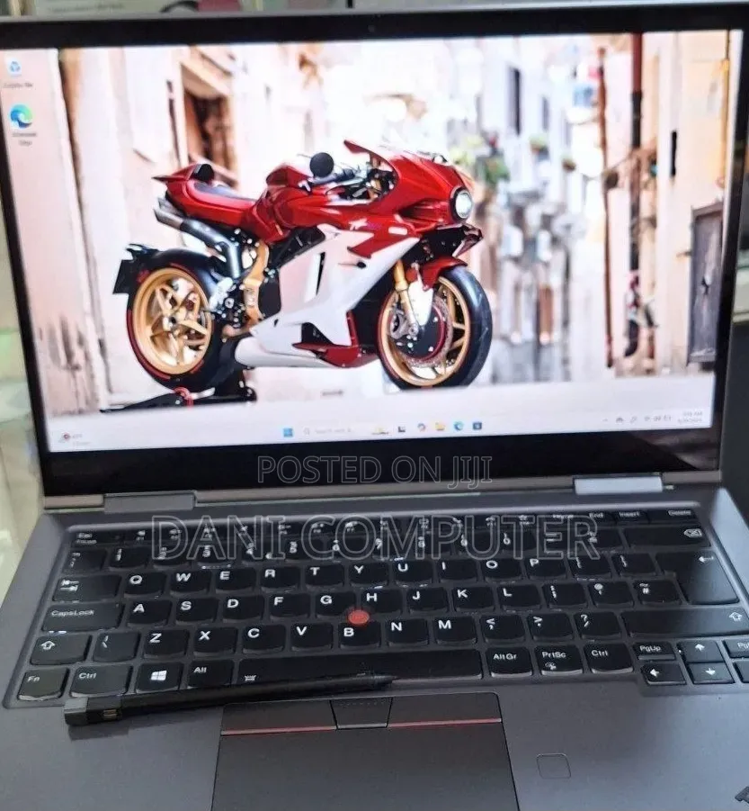New Laptop Lenovo ThinkPad X1 Yoga 16GB Intel Core i7 SSD 512GB