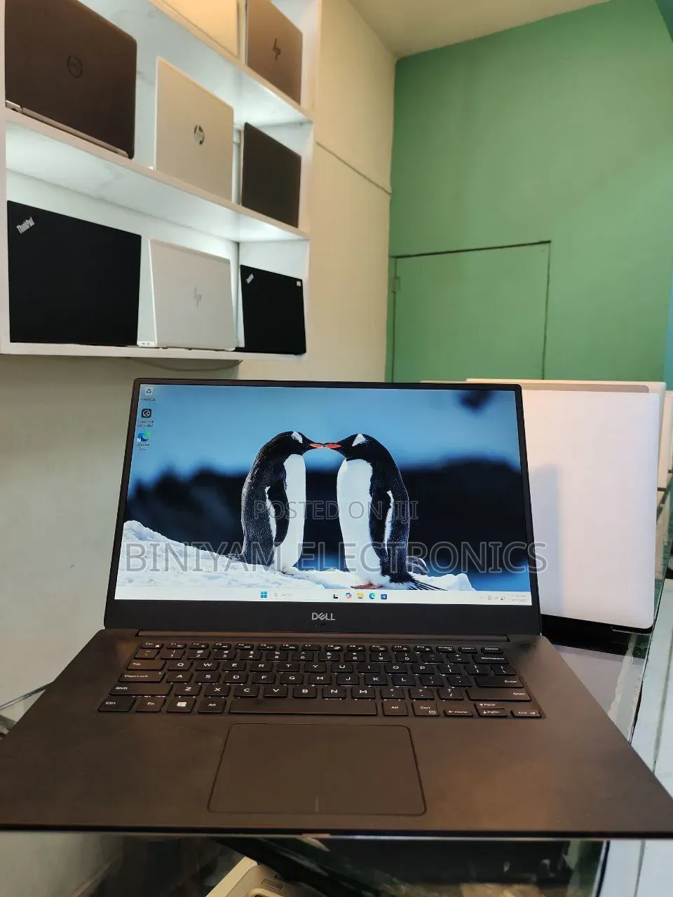New Laptop Dell XPS 15 16GB Intel Core i7 SSD 512GB