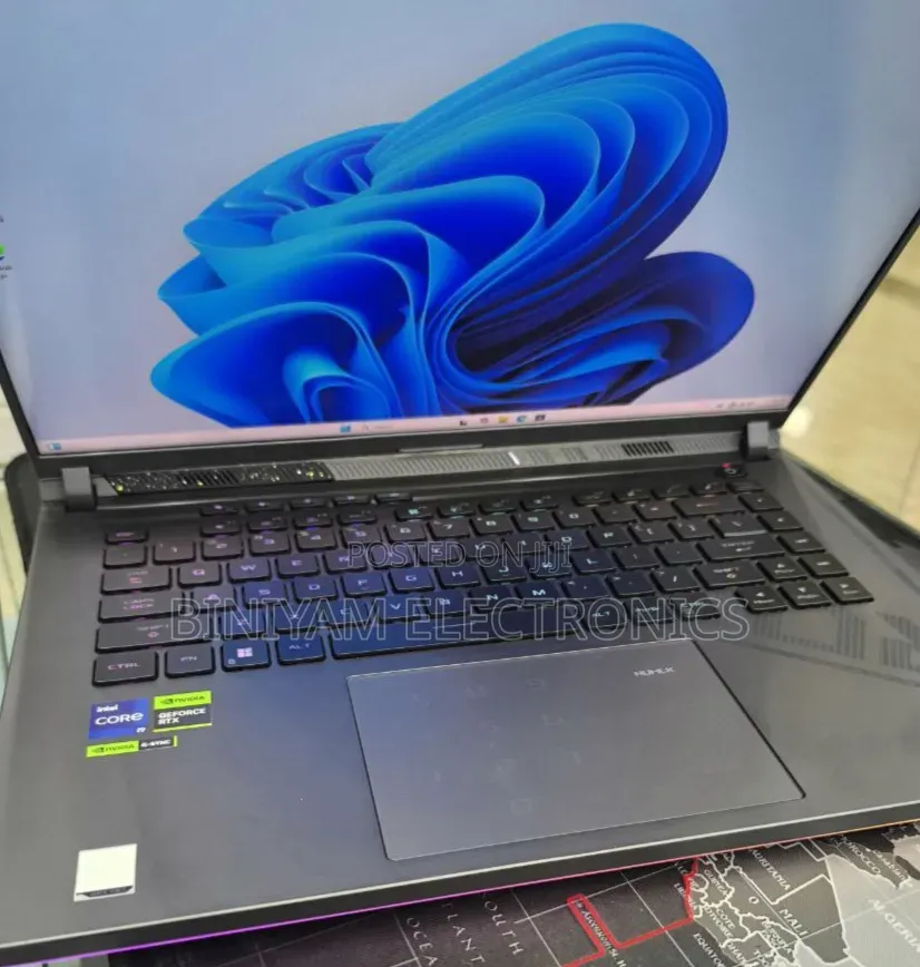 New Laptop Asus ROG Strix G16 G614 16GB Intel Core i9 SSD 1T
