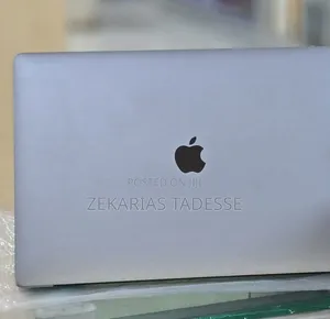New Laptop Apple MacBook Pro 2013 8GB Intel Core i5 SSD 256GB