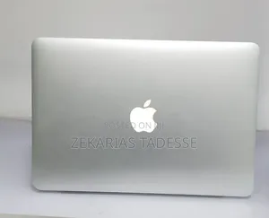 New Laptop Apple MacBook Pro 2013 8GB Intel Core i5 SSD 256GB