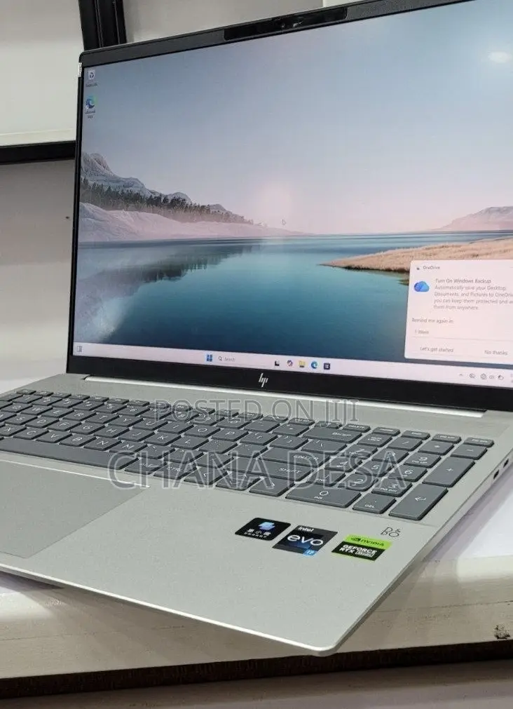 New Laptop HP 16GB Intel Core i7 SSD 1T
