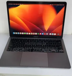 New Laptop Apple MacBook Air 2020 M1 8GB Apple M1 SSD 256GB