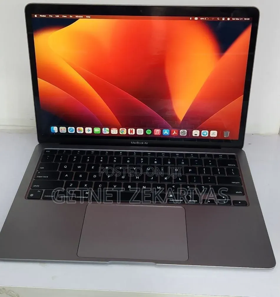 New Laptop Apple MacBook Air 2020 M1 8GB Apple M1 SSD 256GB
