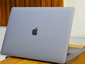 New Laptop Apple MacBook Pro 2018 32GB Intel Core i9 SSD 2T