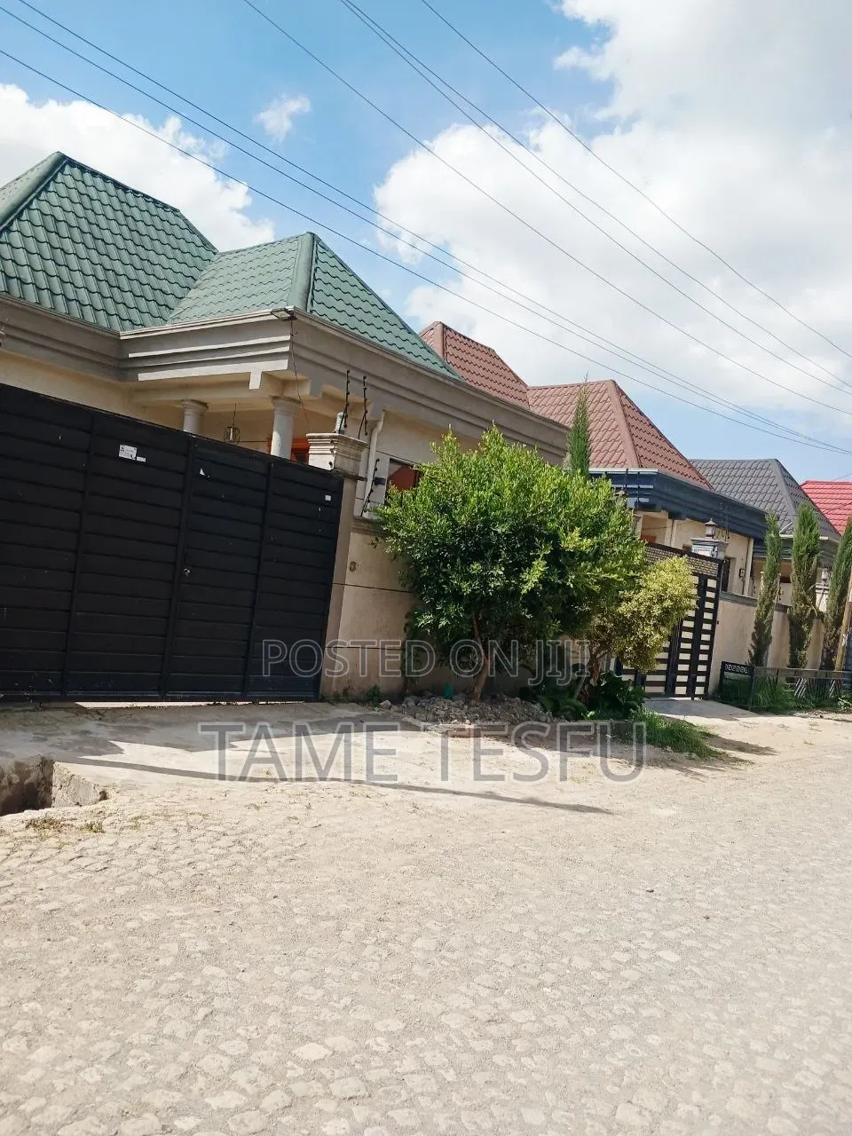 Furnished 3bdrm Villa in ሰሚት, Bole for sale