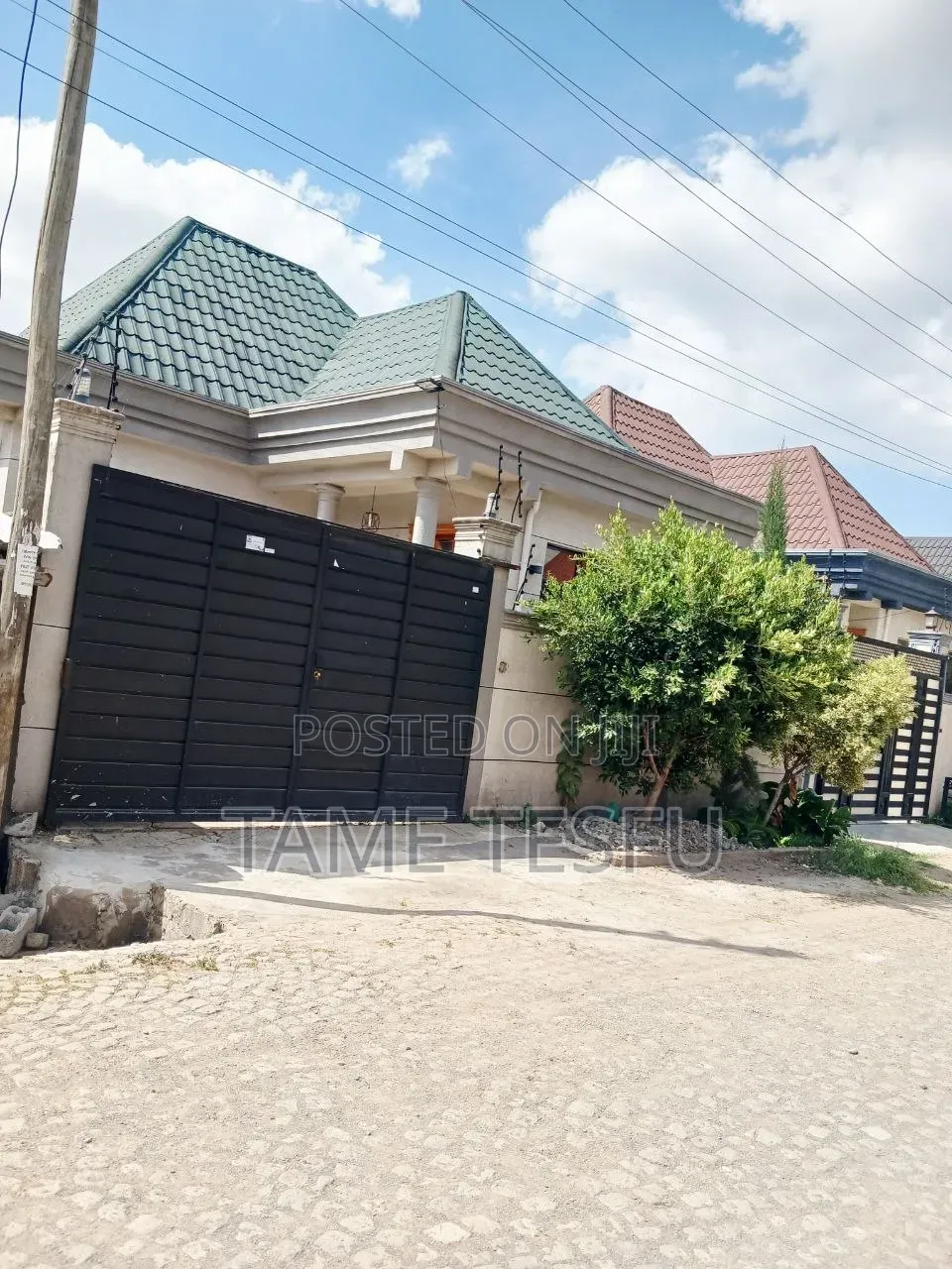 Furnished 3bdrm Villa in ሰሚት, Bole for sale