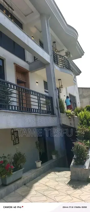 Furnished 8bdrm House in አባዶ, Bole for sale