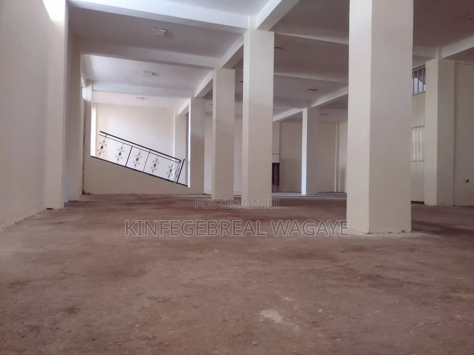 መጋዘን ኪራይ (Warehouse, Factory Including 25kw 3 Phase)