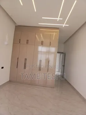 Furnished 3bdrm Villa in ጃክሮስ, Bole for sale