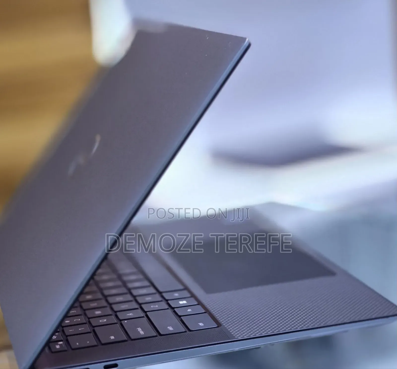 New Laptop Dell Precision 15 3520 16GB Intel Core i9 SSD 512GB