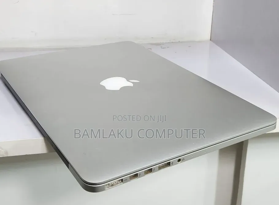 New Laptop Apple MacBook Air 2013 8GB Intel Core i5 SSD 256GB