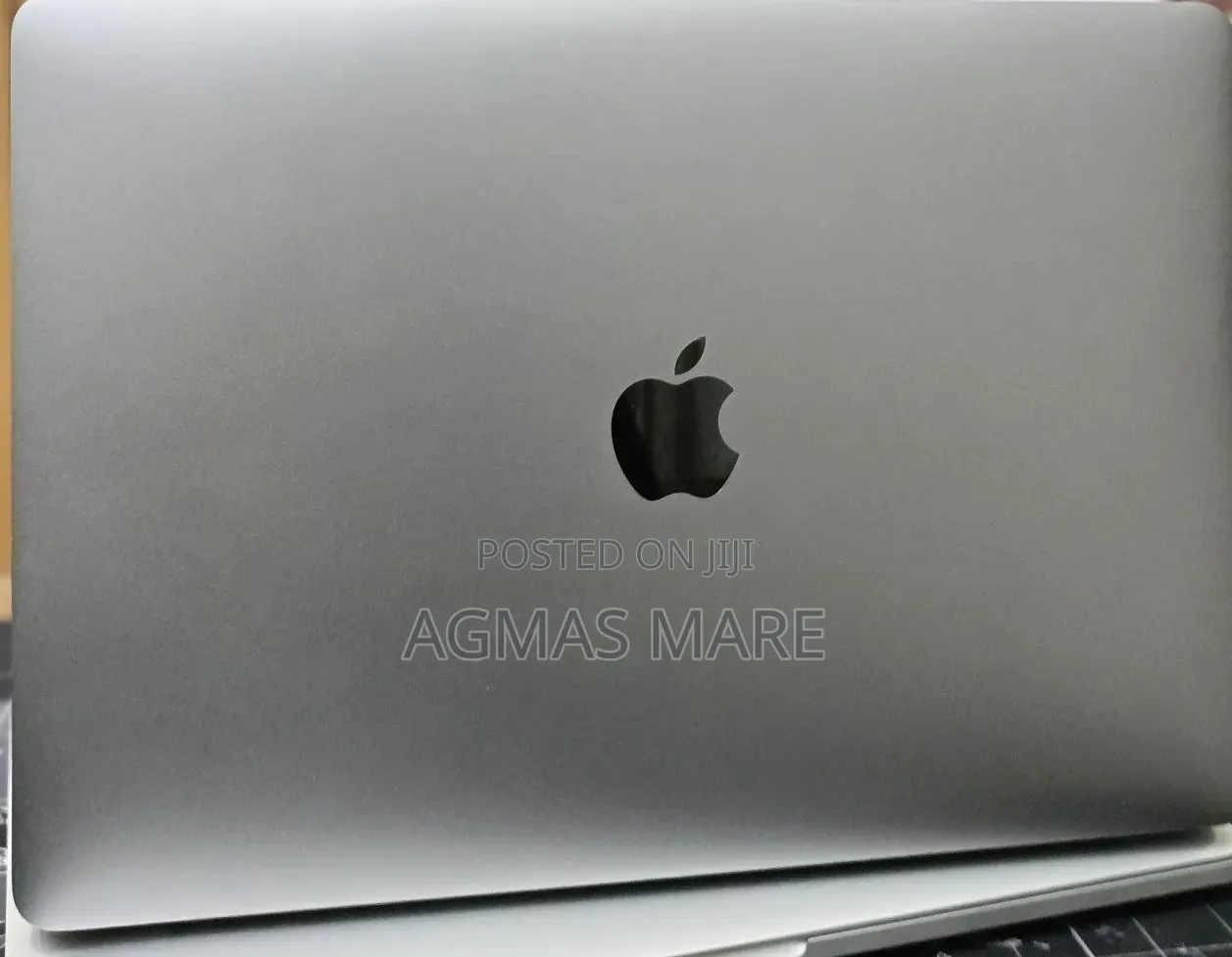New Laptop Apple MacBook Pro 2017 16GB Intel Core i5 SSD 256GB