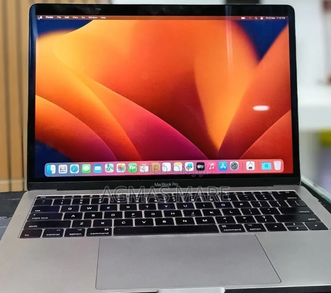 New Laptop Apple MacBook Pro 2017 16GB Intel Core i5 SSD 256GB