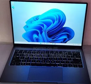 New Laptop Huawei MateBook 16s 16GB Intel Core i7 SSD 512GB