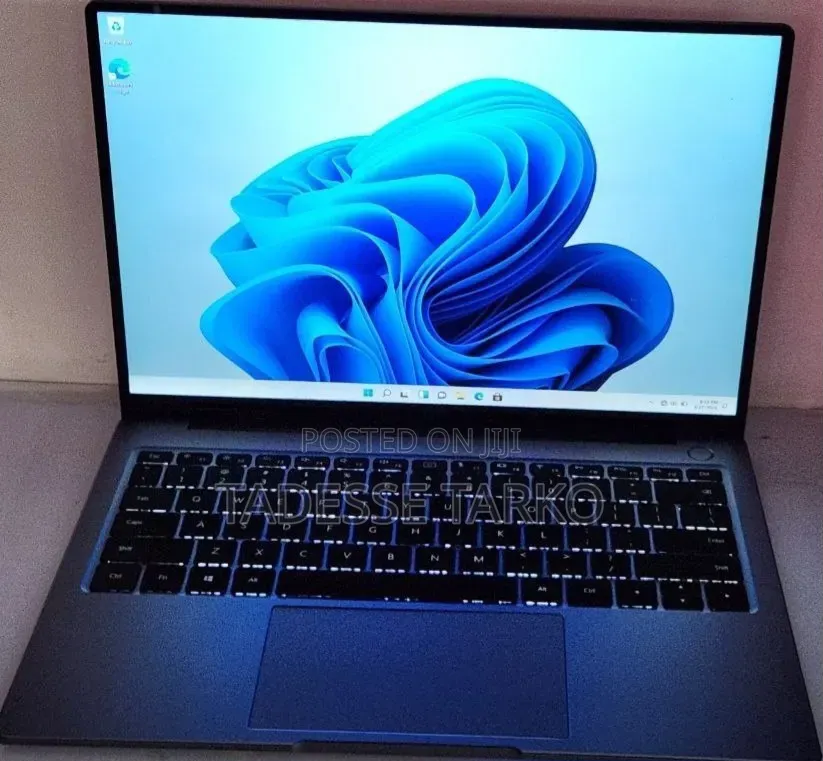 New Laptop Huawei MateBook 16s 16GB Intel Core i7 SSD 512GB