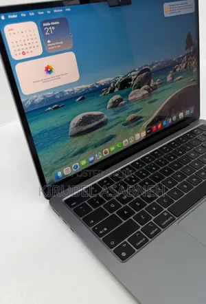 New Laptop Apple MacBook Air 2023 M2 8GB Apple M2 SSD 256GB