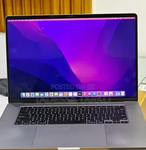 New Laptop Apple MacBook Pro 2018 32GB Intel Core i9 SSD 2T