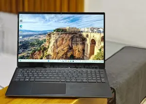 New Laptop Dell Inspiron 15 16GB Intel Core i7 SSD 512GB