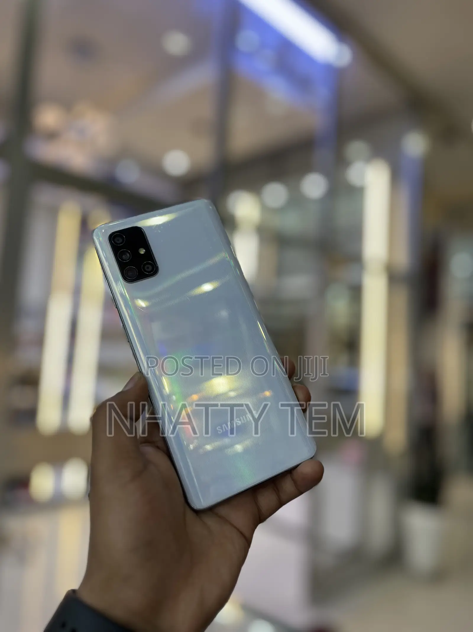 Samsung Galaxy A71 128 GB White