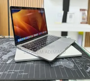 New Laptop Apple MacBook Pro 2017 16GB Intel Core i5 SSD 256GB