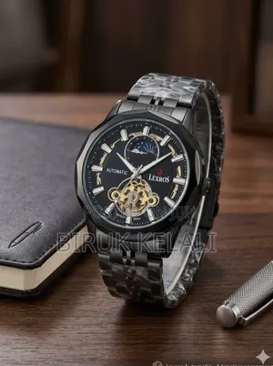 Lexros Men's Automatic Mechanical Watch in Black.