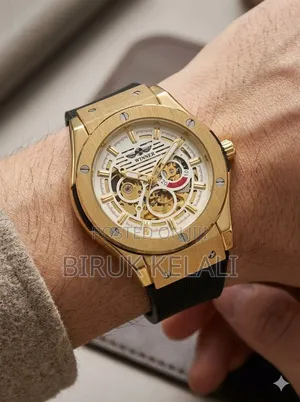 Winner Automatic Mechanical Skeleton Wristwatch Featuring a Gold-Tone