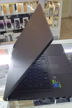 New Laptop Asus ROG Strix G16 G614 16GB Intel Core i7 SSD 512GB