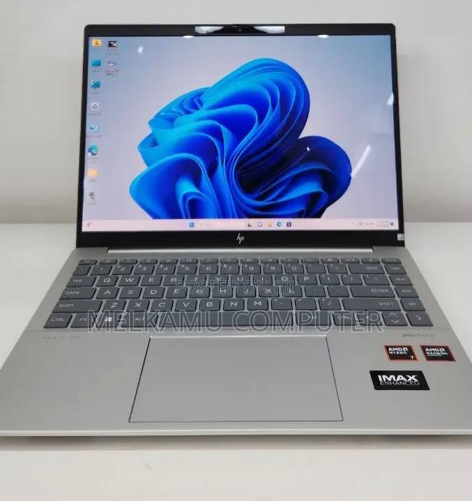 New Laptop HP Pavilion 10 32GB AMD Ryzen SSD 1T