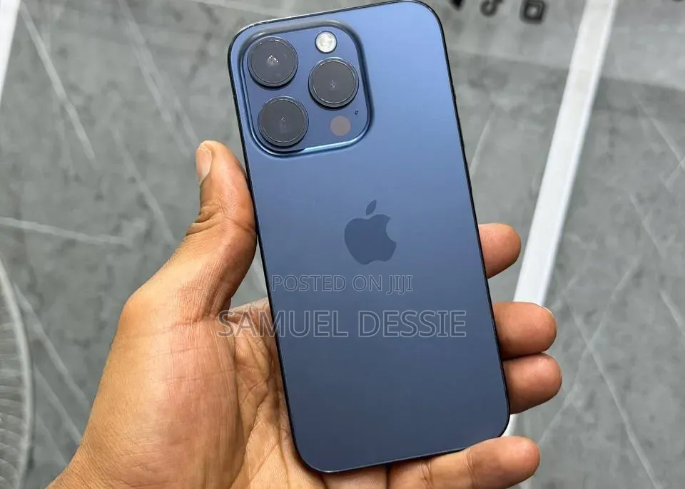 New Apple iPhone 15 Pro 128 GB