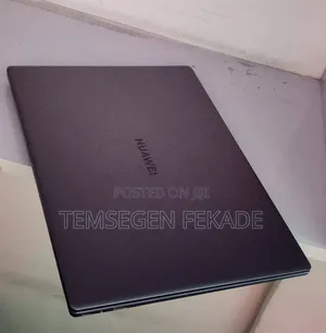 New Laptop Huawei MateBook 13 WRT-W19E 16GB Intel Core i7 SSD 512GB