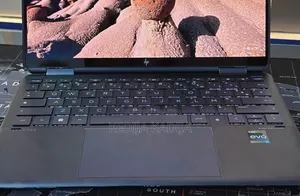 New Laptop HP Spectre 16GB Intel Core i7 SSD 1T