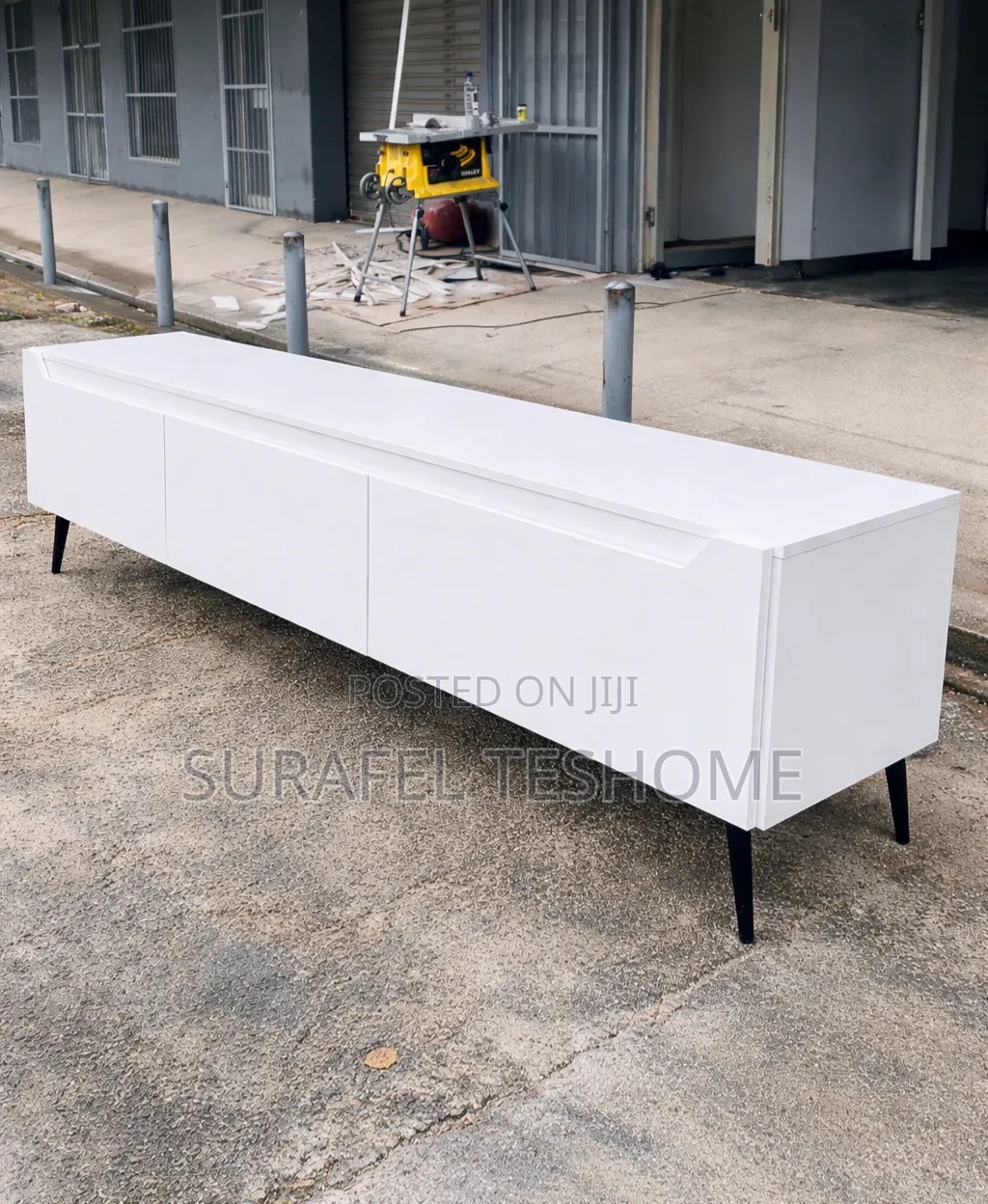 የተመረጡ የቲቪ ስታንዶች | Tv Stand | የኢፖክሲ ማስቀመጫዎች ለሽያጭ