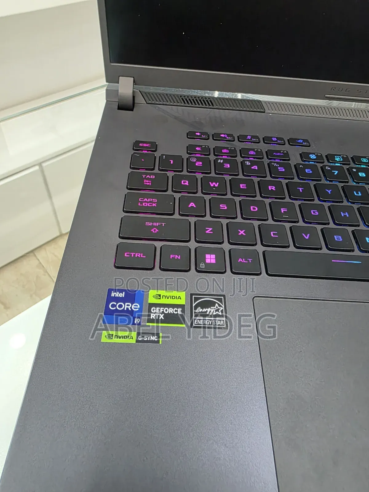 New Laptop Asus ROG Strix G17 16GB Intel Core i9 SSD 1T