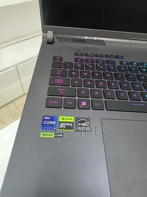 New Laptop Asus ROG Strix G17 16GB Intel Core i9 SSD 1T