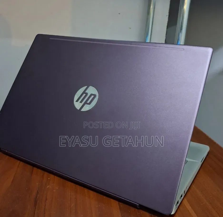 New Laptop HP Pavilion 15 8GB Intel Core i5 SSD 512GB