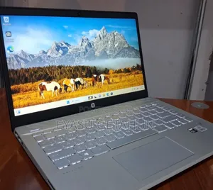 New Laptop HP Pavilion 15 8GB Intel Core i5 SSD 512GB