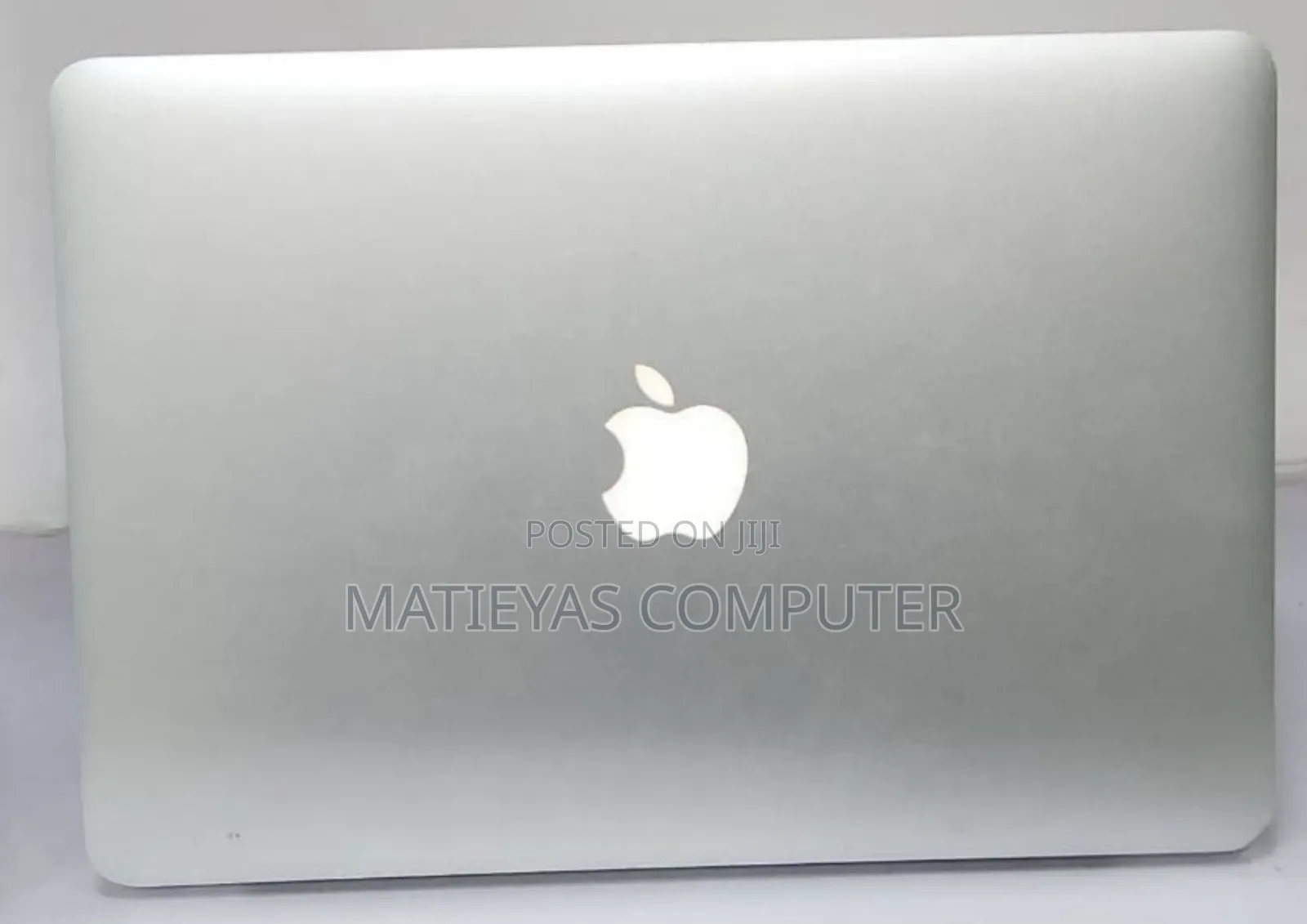 New Laptop Apple MacBook Pro 2013 8GB Intel Core i5 SSD 256GB
