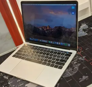 New Laptop Apple MacBook Pro 2016 8GB Intel Core i5 SSD 256GB