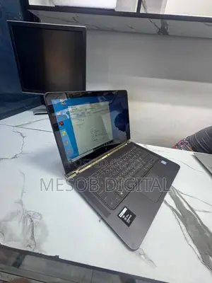 Laptop HP Spectre X360 8GB Intel Core i7 SSD 512GB