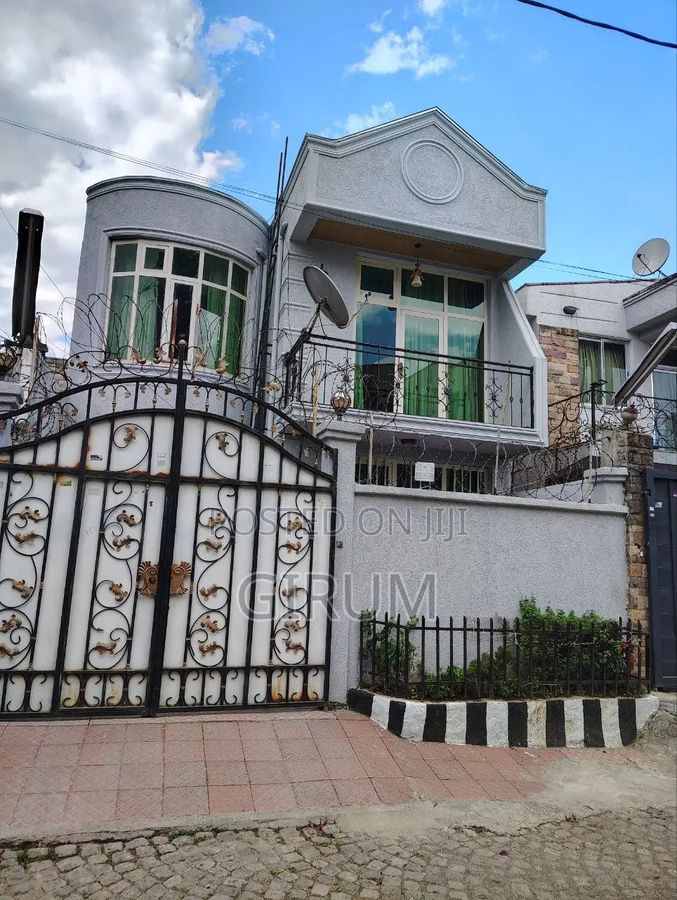 4bdrm House in Bole for sale