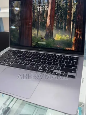 New Laptop Apple MacBook Air 2020 8GB Intel Core i3 SSD 256GB