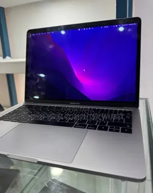 New Laptop Apple MacBook Pro 2017 8GB Intel Core i5 SSD 128GB