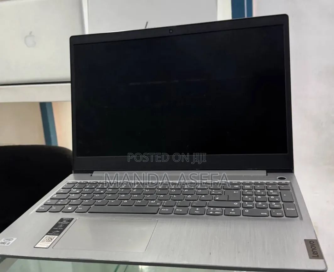 New Laptop Lenovo IdeaPad 520 8GB Intel Core i5 SSD 512GB