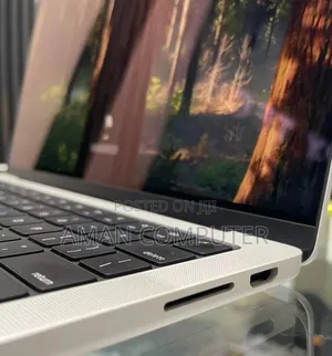 New Laptop Apple MacBook Pro 2023 M3 14-inch 8GB Apple M3 SSD 512GB